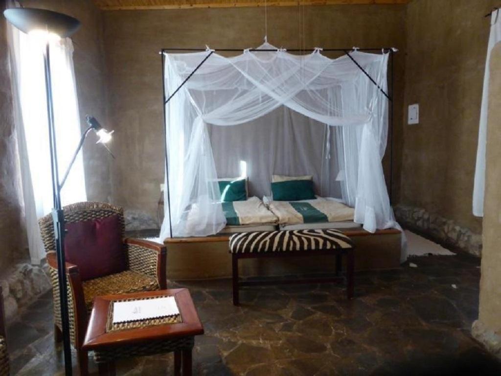 Fort Sesfontein Lodge & Safaris Kültér fotó
